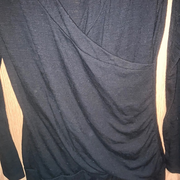 Vanity fitted long sleeve - Picture 2 of 3